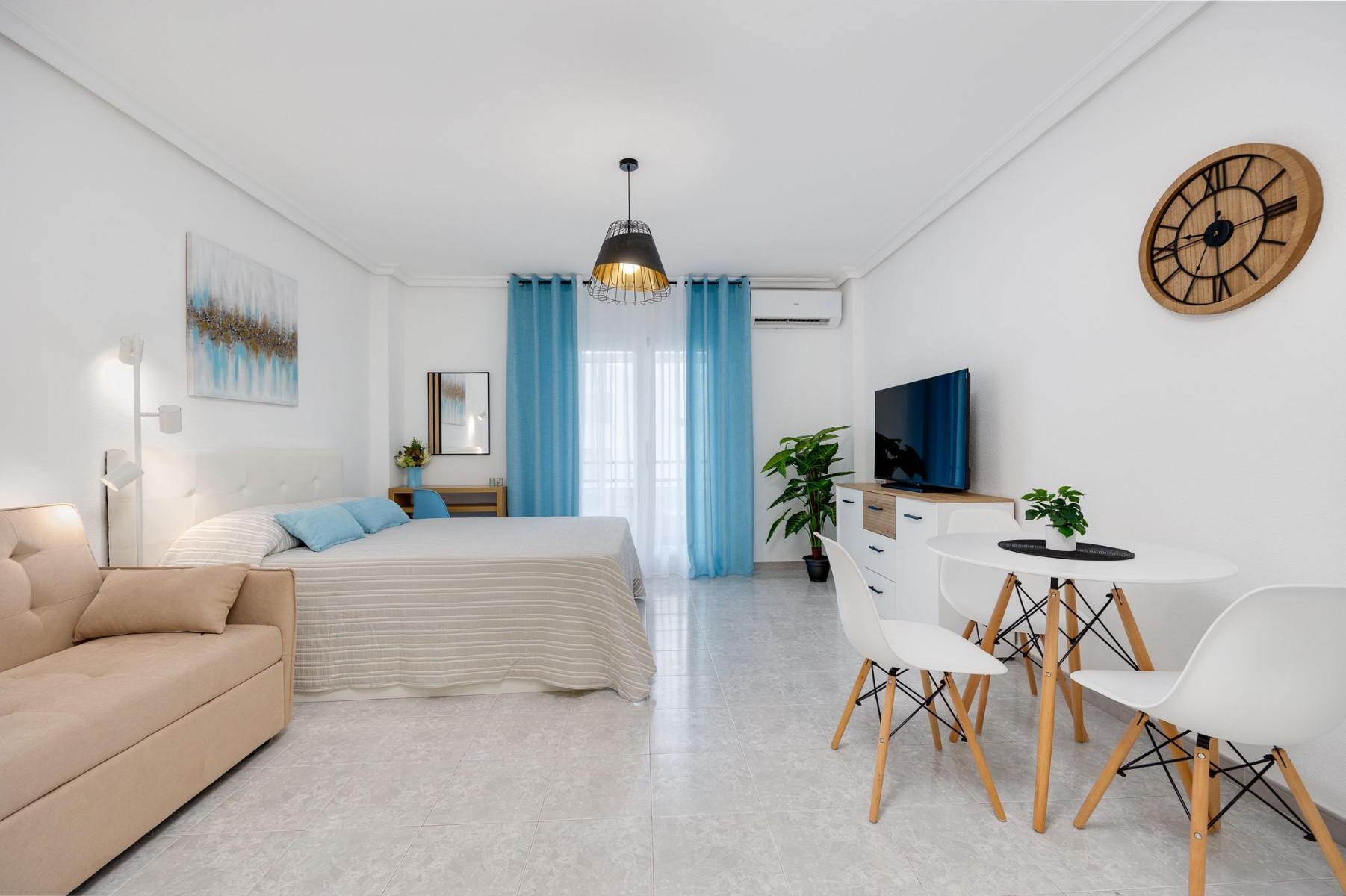 1 Bath, ApartmentFor Sale, Torrevieja, Alicante