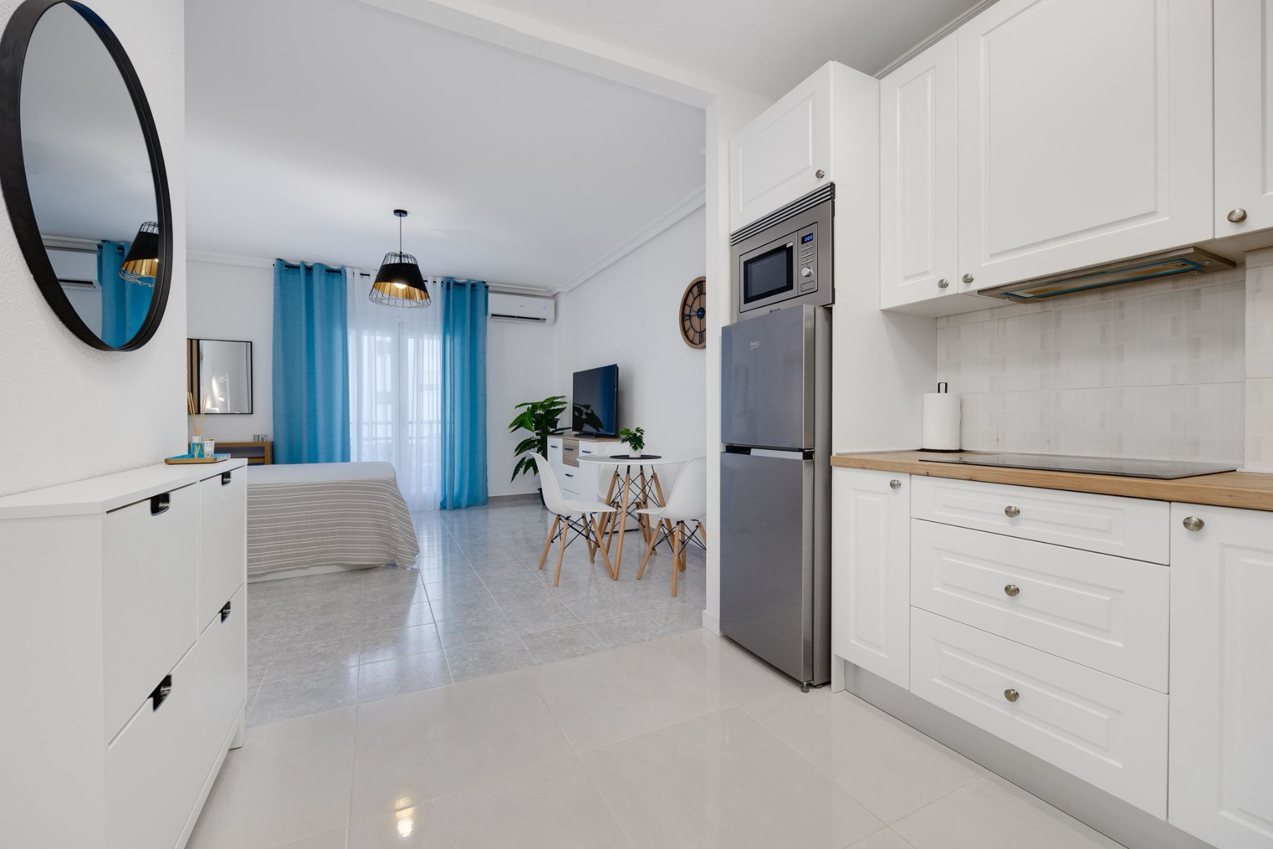 1 Bath, ApartmentFor Sale, Torrevieja, Alicante