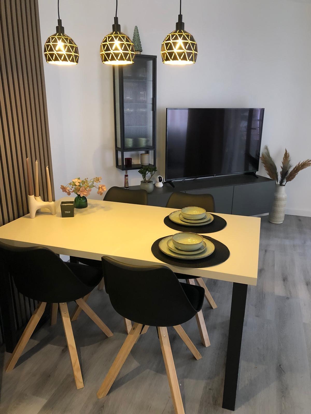 2 Bed, 1 Bath, ApartmentFor Sale, Torrevieja, Alicante