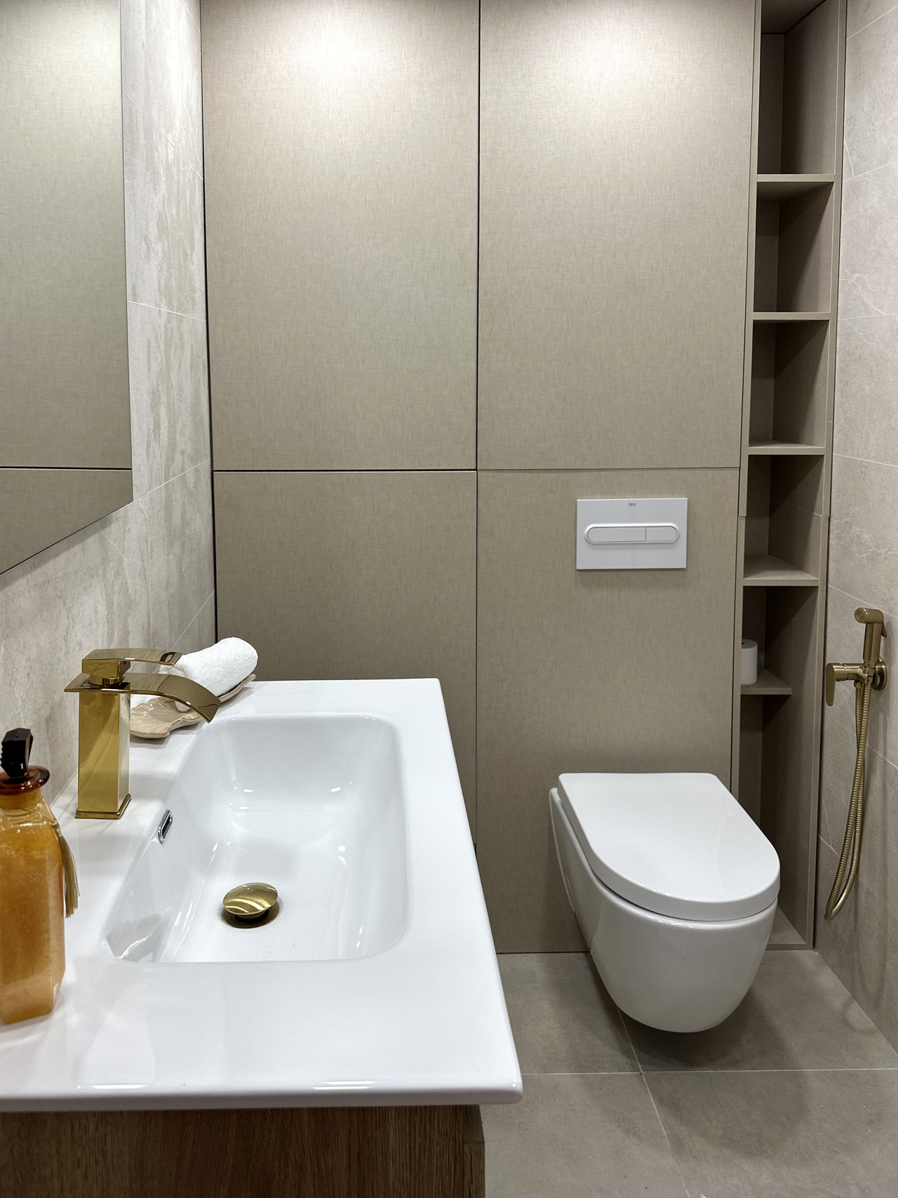 2 Bed, 2 Bath, ApartmentFor Sale, Torrevieja, Alicante