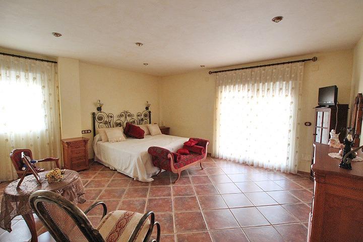 6 Bed, 3 Bath, HouseFor Sale, Formentera Del Segura, Alicante