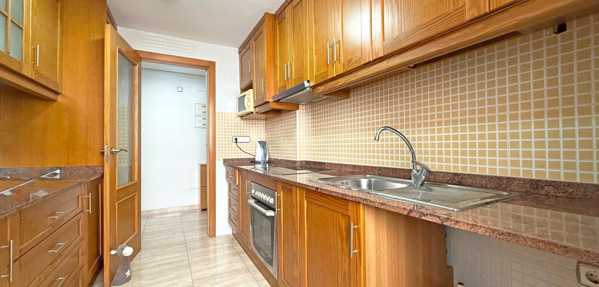 3 Bed, 2 Bath, ApartmentFor Sale, Torrevieja, Alicante