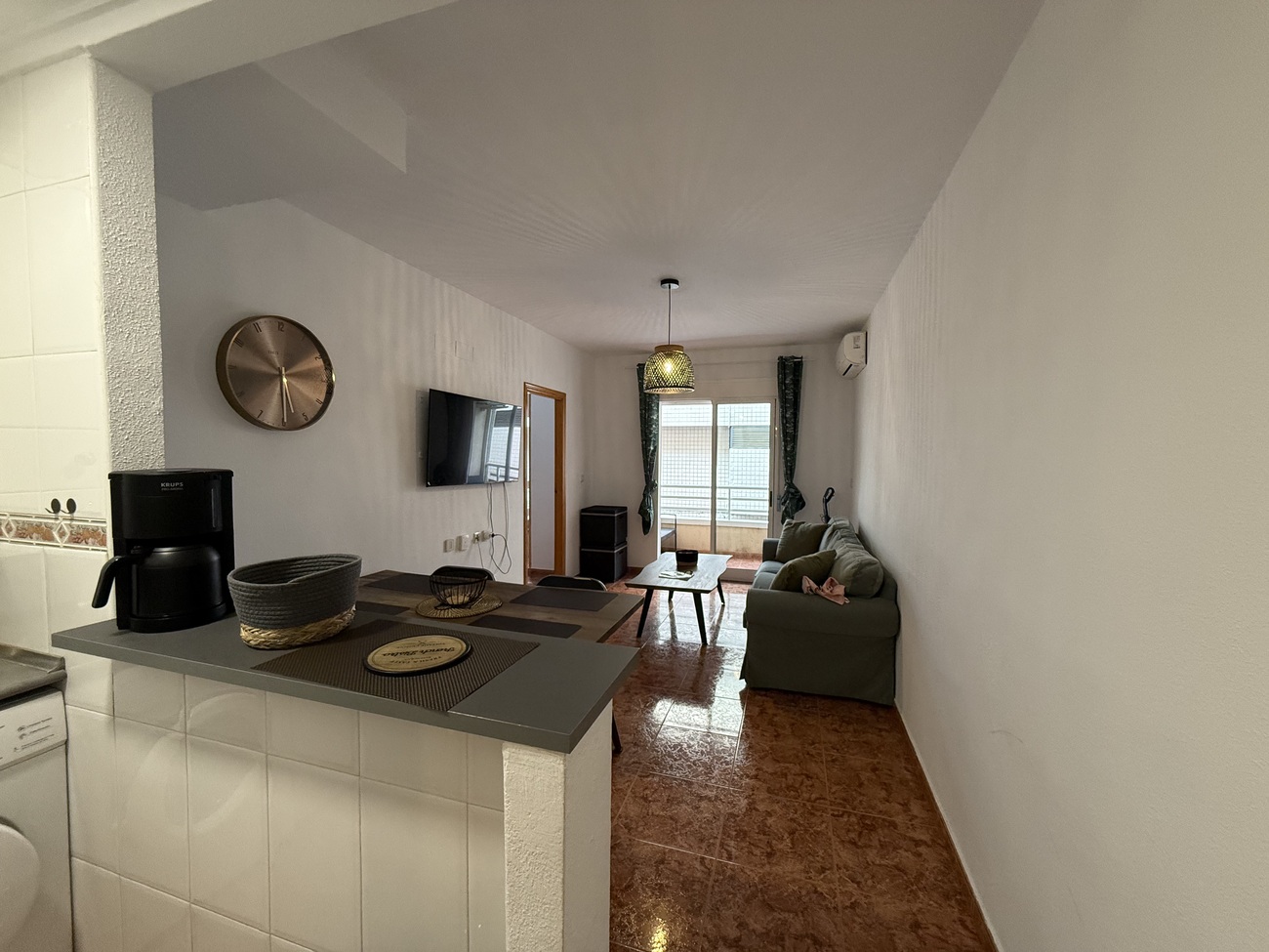 2 Bed, 1 Bath, ApartmentFor Sale, Torrevieja, Alicante