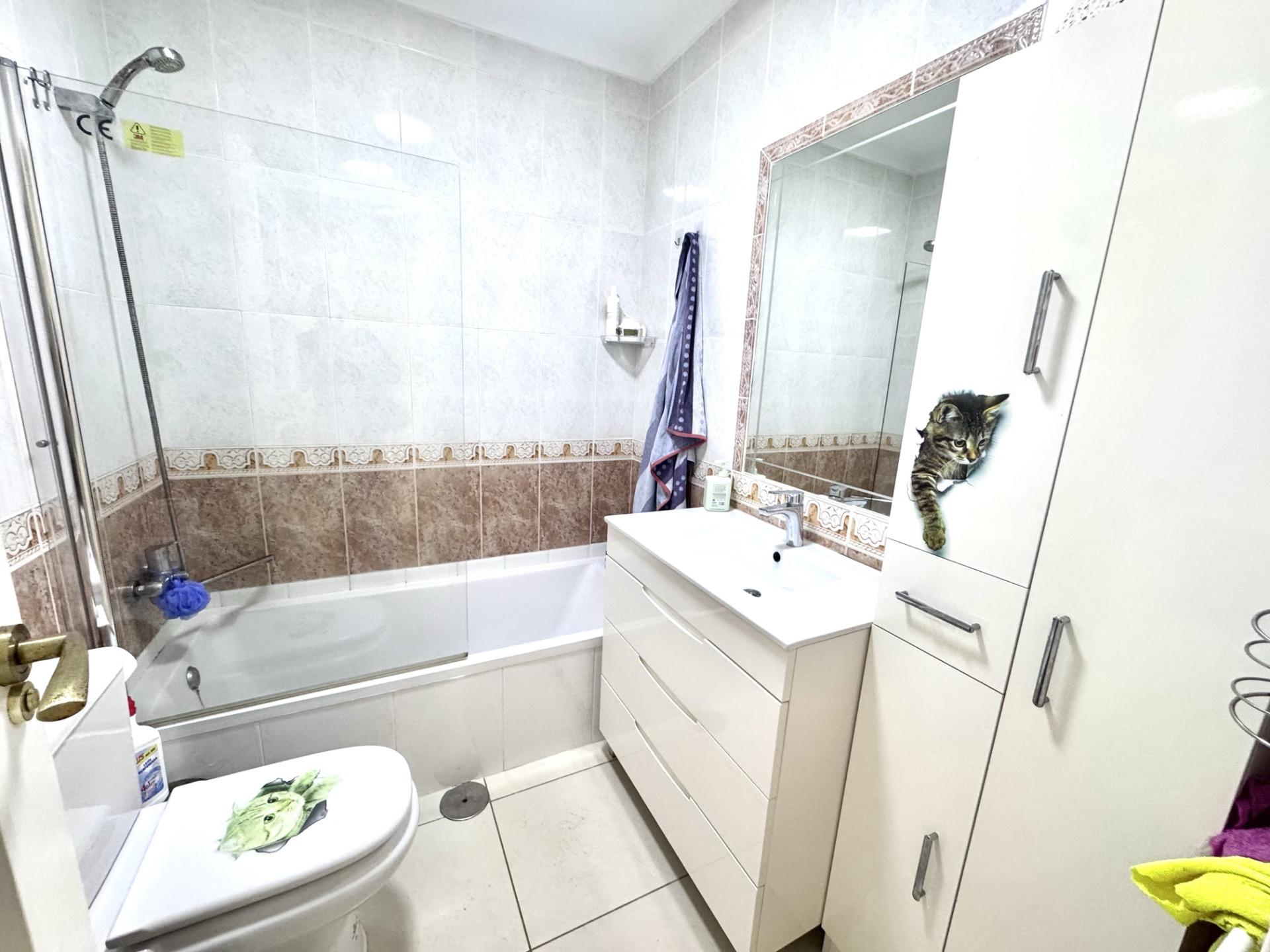 5 Bed, 2 Bath, HouseFor Sale, Orihuela Costa, Alicante