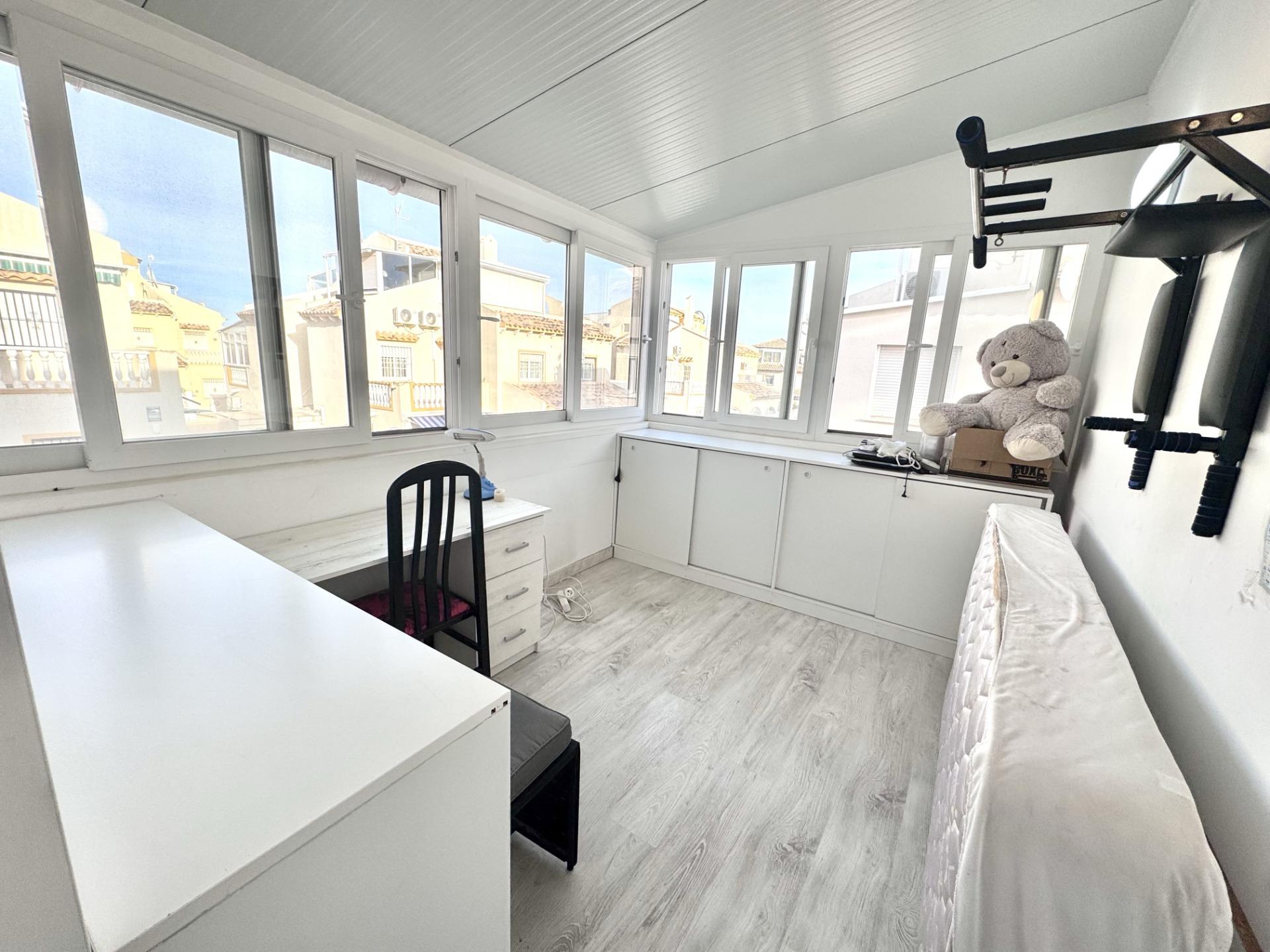 5 Bed, 2 Bath, HouseFor Sale, Orihuela Costa, Alicante