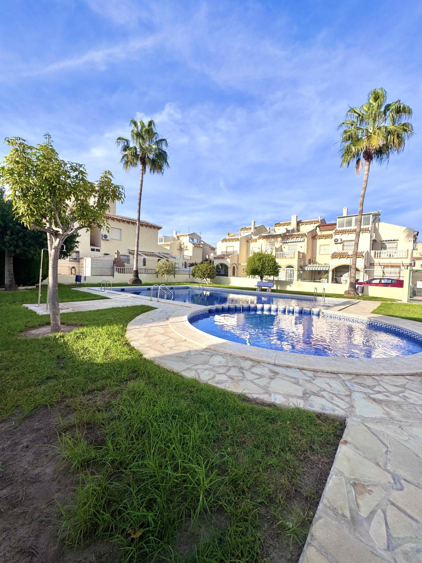 5 Bed, 2 Bath, HouseFor Sale, Orihuela Costa, Alicante