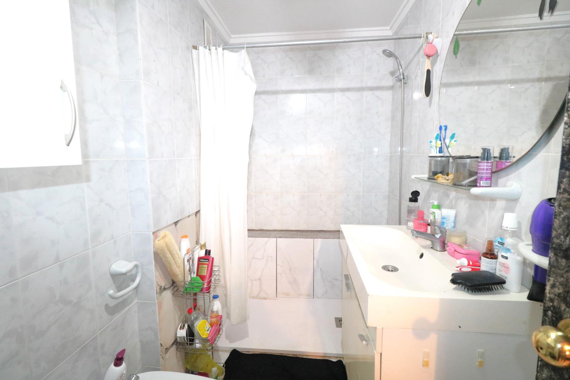 1 Bed, 1 Bath, ApartmentFor Sale, Torrevieja, Alicante