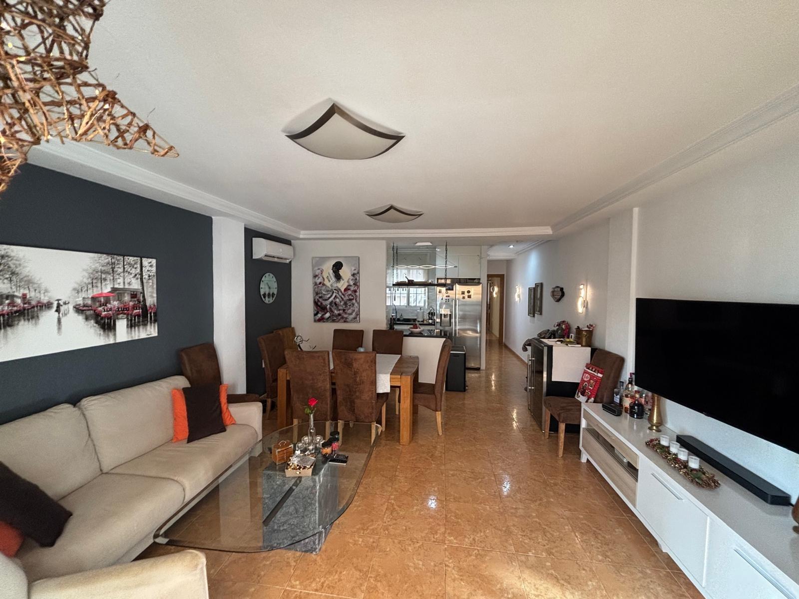 3 Bed, 2 Bath, ApartmentFor Sale, Torrevieja, Alicante