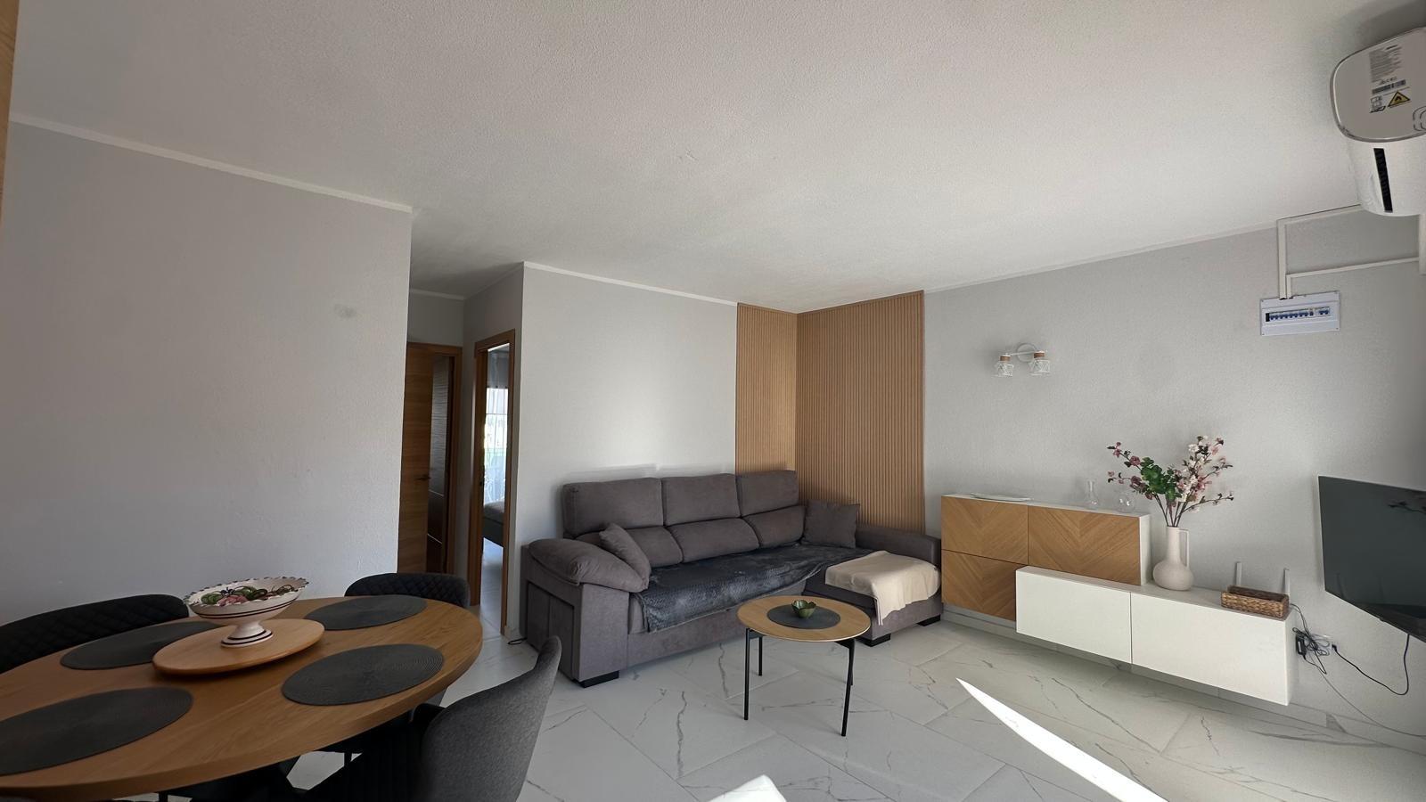 2 Bed, 1 Bath, HouseFor Sale, Torrevieja, Alicante