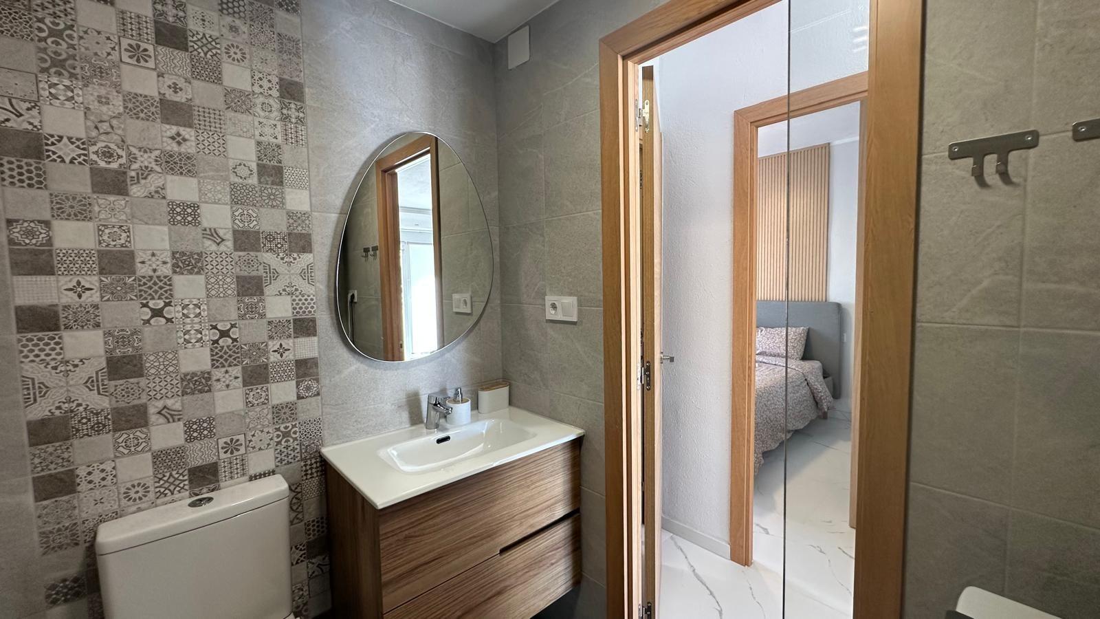 2 Bed, 1 Bath, HouseFor Sale, Torrevieja, Alicante