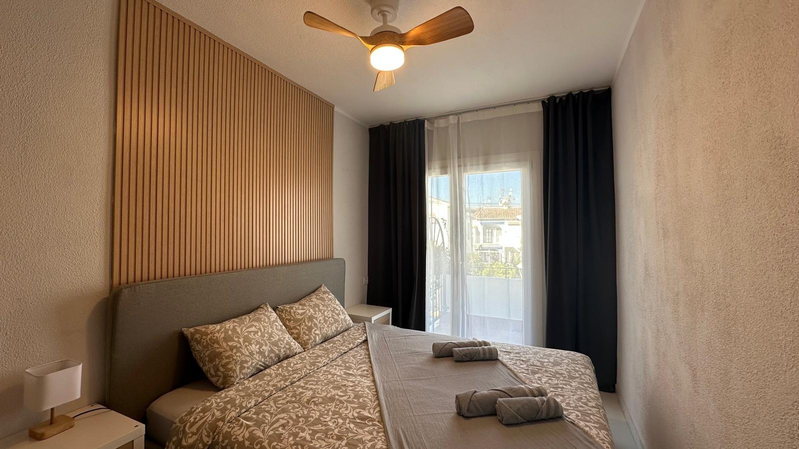 2 Bed, 1 Bath, HouseFor Sale, Torrevieja, Alicante