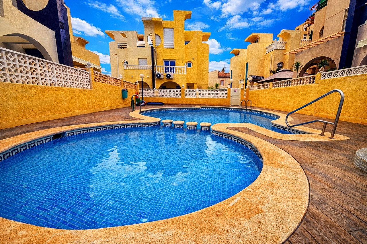 2 Bed, 1 Bath, HouseFor Sale, Torrevieja, Alicante