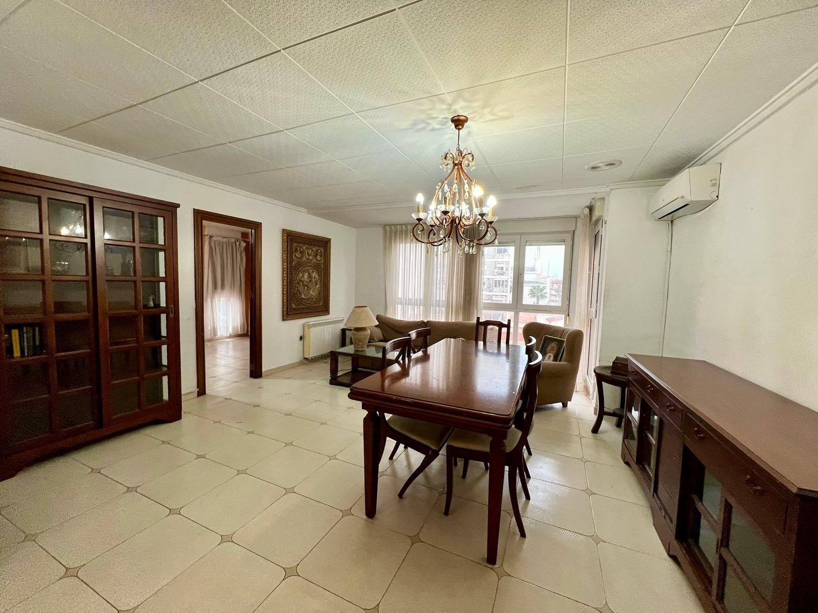 4 Bed, 2 Bath, ApartmentFor Sale, Torrevieja, Alicante 4 Bed, 2 Bath, ApartmentFor Sale, Torrevieja, Alicante