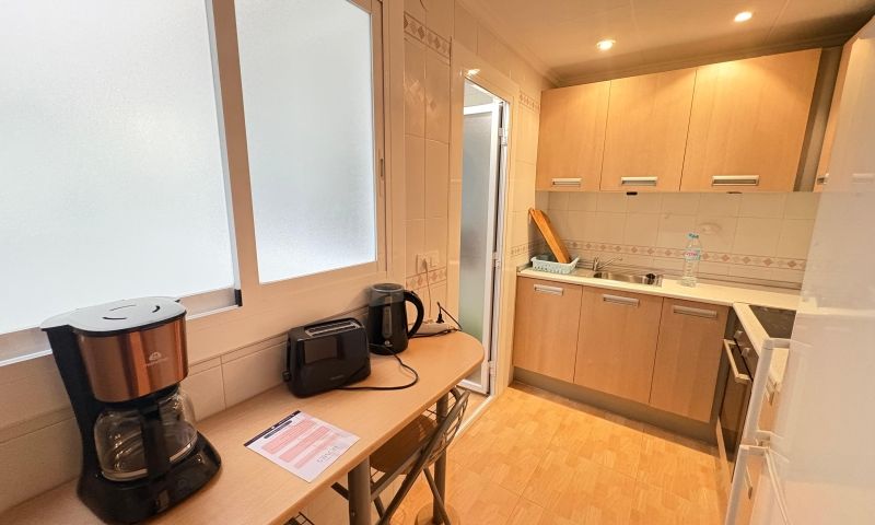 2 Bed, 1 Bath, ApartmentFor Sale, Torrevieja, Alicante