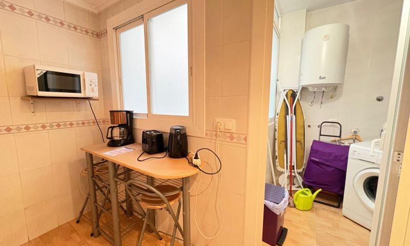 2 Bed, 1 Bath, ApartmentFor Sale, Torrevieja, Alicante