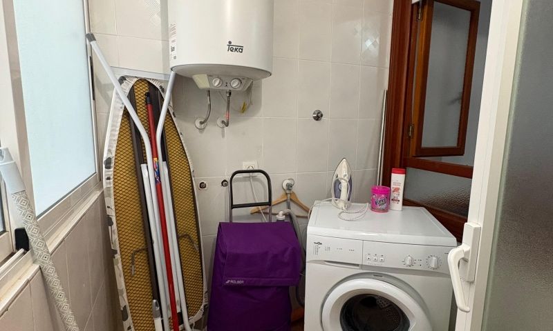 2 Bed, 1 Bath, ApartmentFor Sale, Torrevieja, Alicante