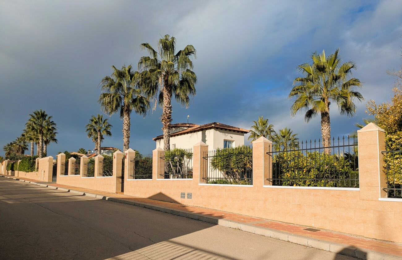 4 Bed, 3 Bath, HouseFor Sale, Campos del Río, Murcia