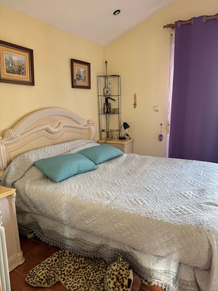 4 Bed, 3 Bath, HouseFor Sale, Playa Flamenca, Alicante