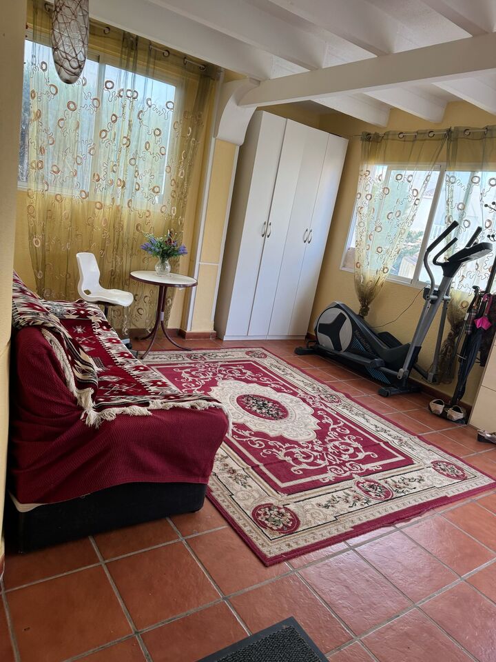 4 Bed, 3 Bath, HouseFor Sale, Playa Flamenca, Alicante