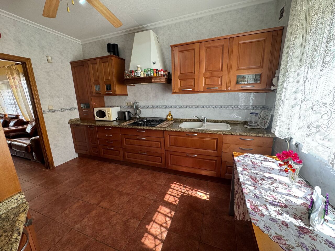 4 Bed, 3 Bath, HouseFor Sale, Playa Flamenca, Alicante