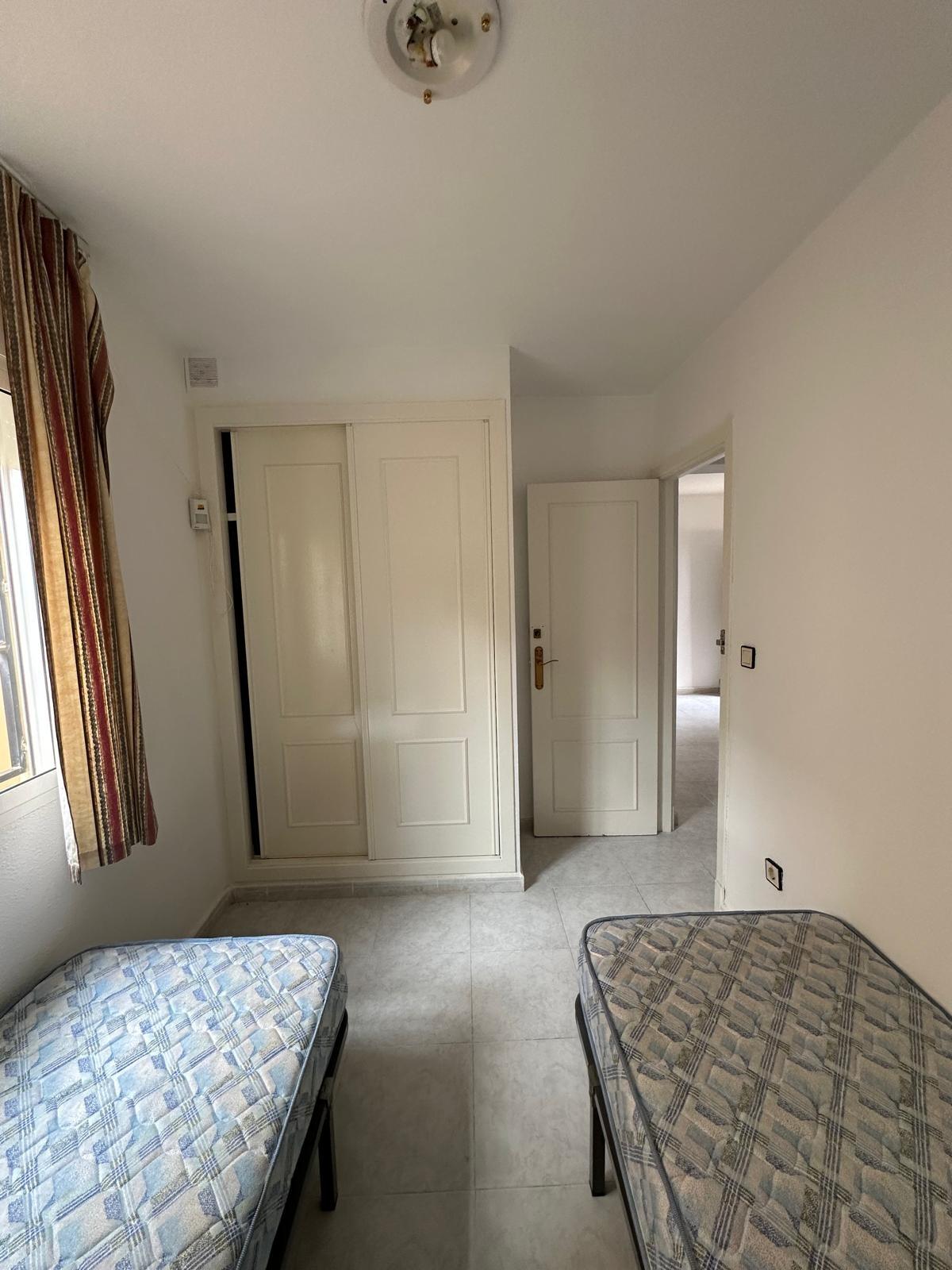 2 Bed, 1 Bath, HouseFor Sale, Torrevieja, Alicante