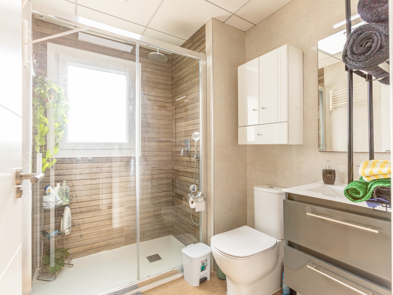 2 Bed, 1 Bath, ApartmentFor Sale, Torrevieja, Alicante