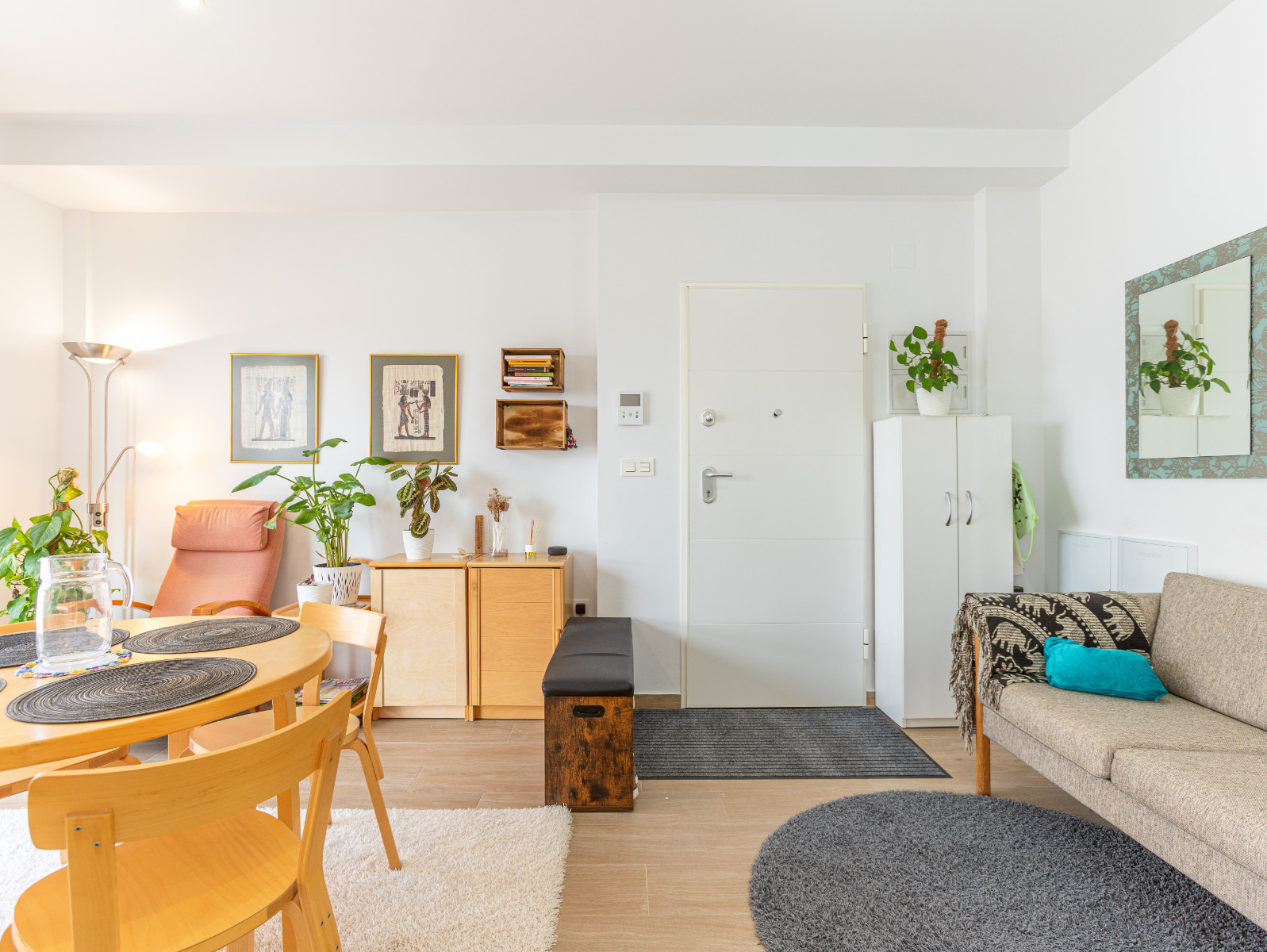 2 Bed, 1 Bath, ApartmentFor Sale, Torrevieja, Alicante