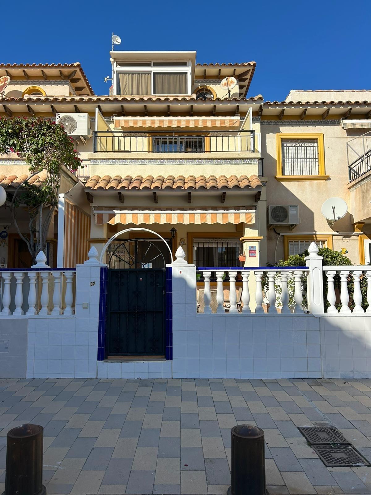 2 Bed, 1 Bath, ApartmentFor Sale, Orihuela Costa, Alicante