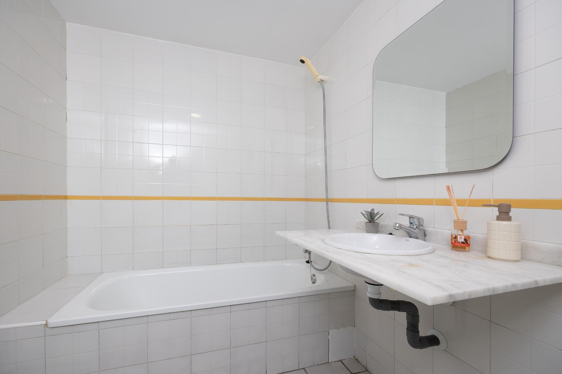 2 Bed, 2 Bath, ApartmentFor Sale, Orihuela Costa, Alicante