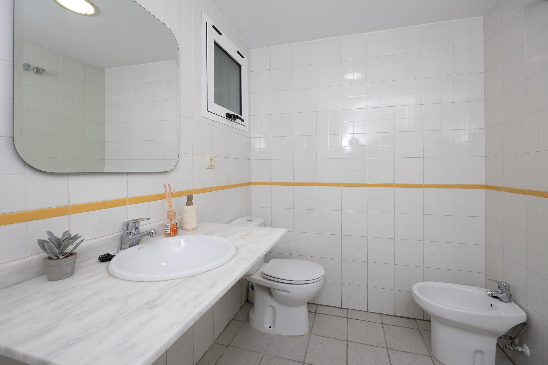 2 Bed, 2 Bath, ApartmentFor Sale, Orihuela Costa, Alicante