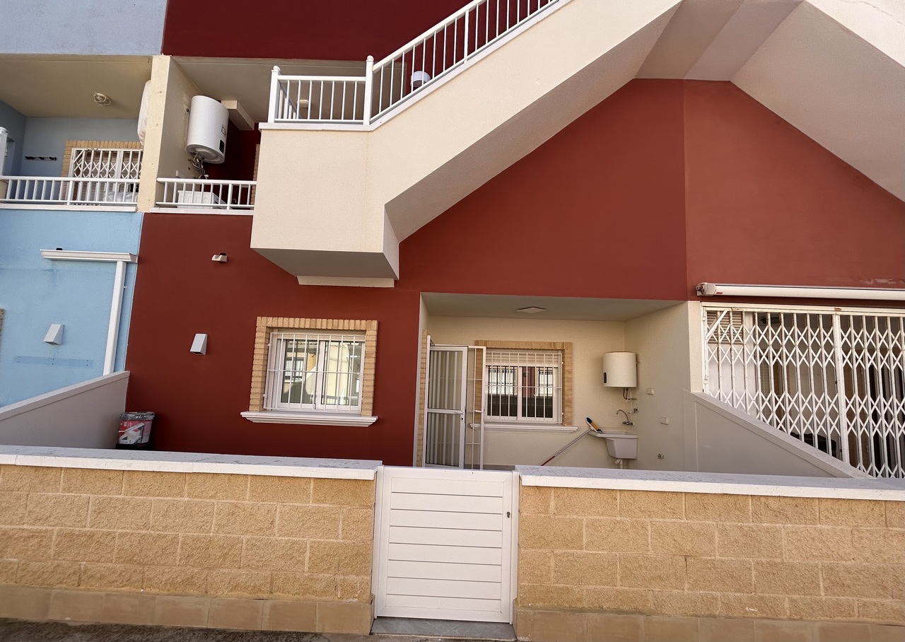 2 Bed, 1 Bath, ApartmentFor Sale, Pilar De La Horadada, Alicante