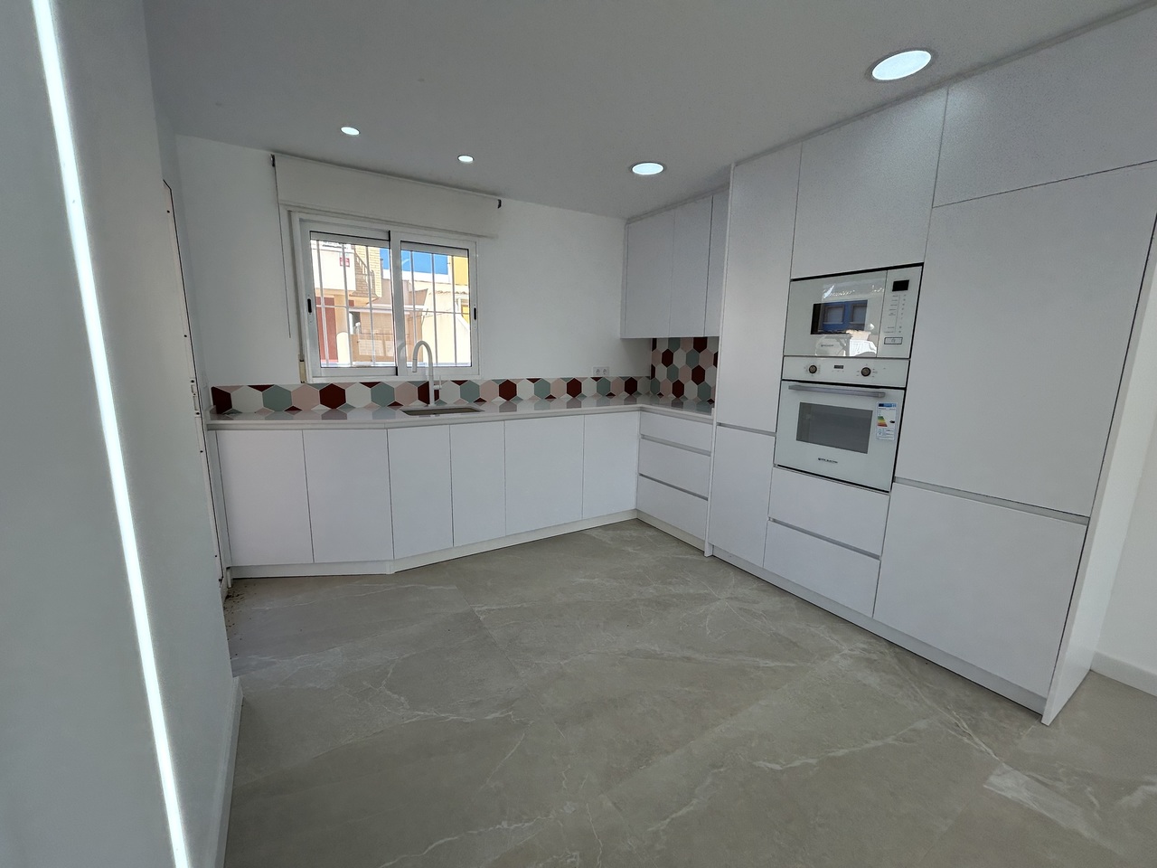 2 Bed, 1 Bath, ApartmentFor Sale, Pilar De La Horadada, Alicante