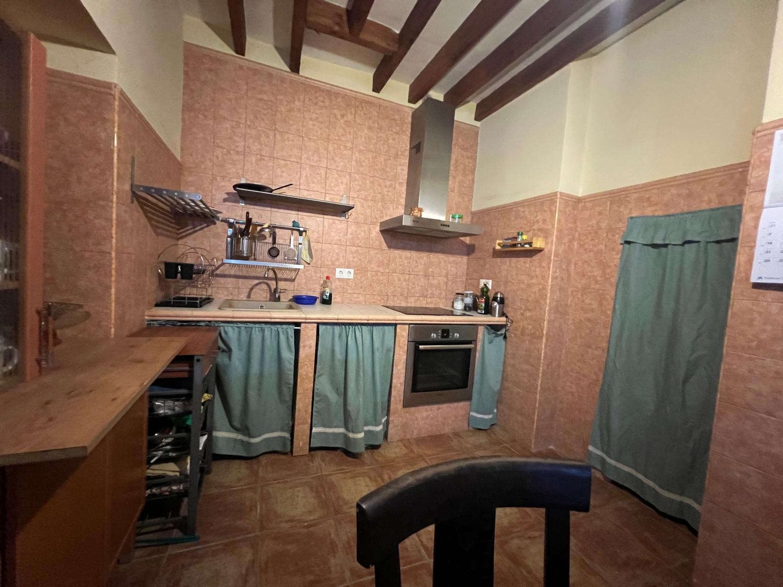 5 Bed, 2 Bath, HouseFor Sale, Pinoso, Alicante