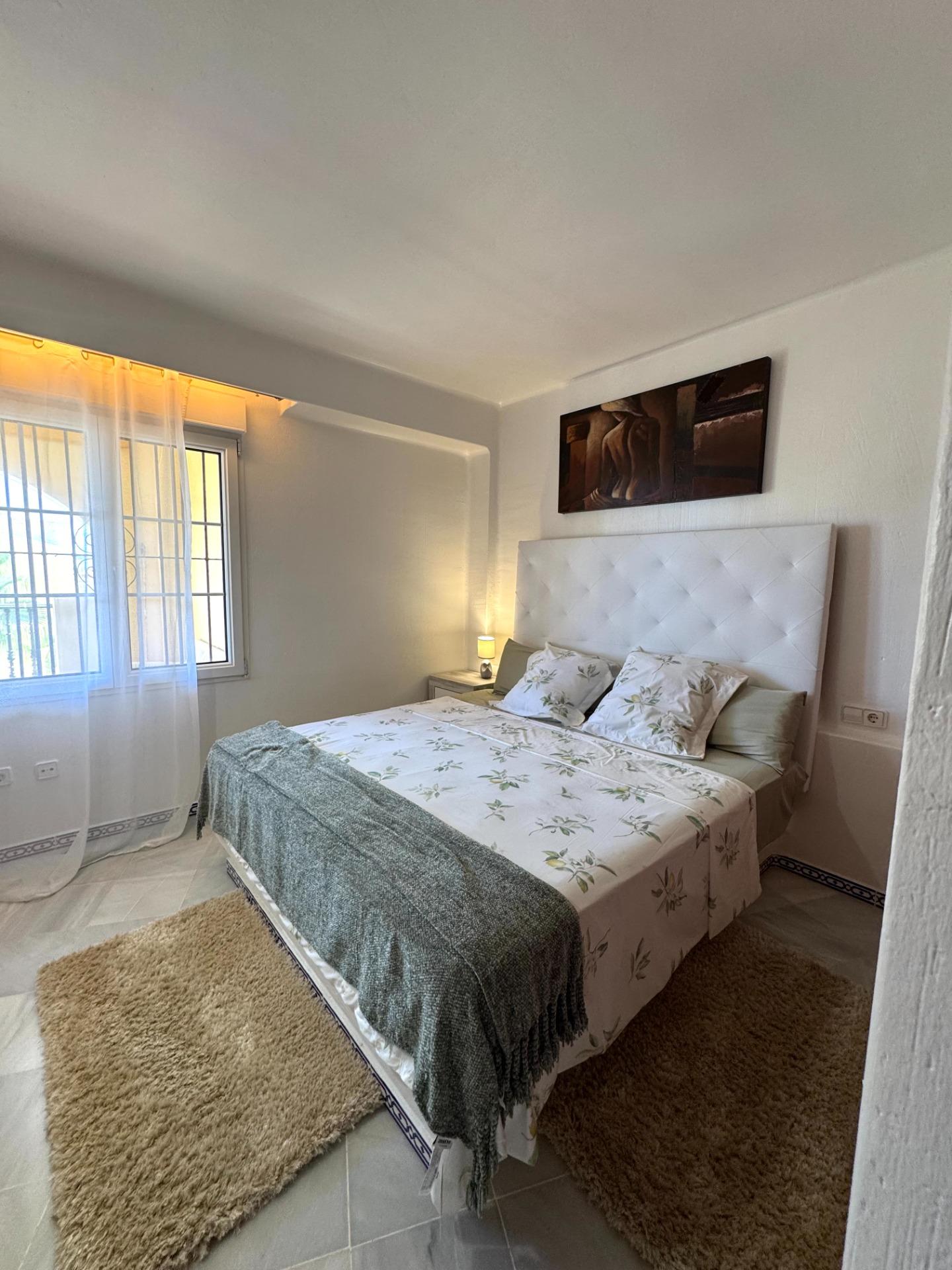 3 Bed, 2 Bath, ApartmentFor Sale, Torrevieja, Alicante