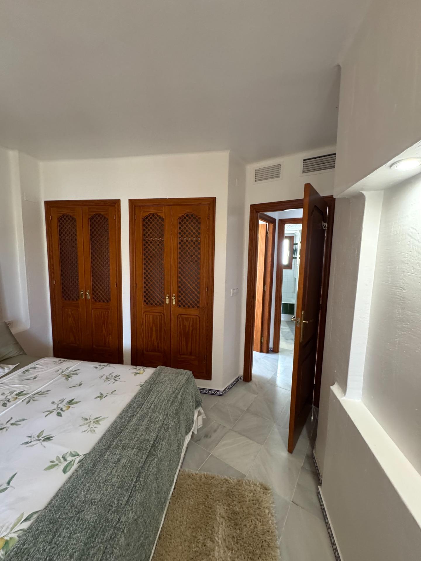 3 Bed, 2 Bath, ApartmentFor Sale, Torrevieja, Alicante