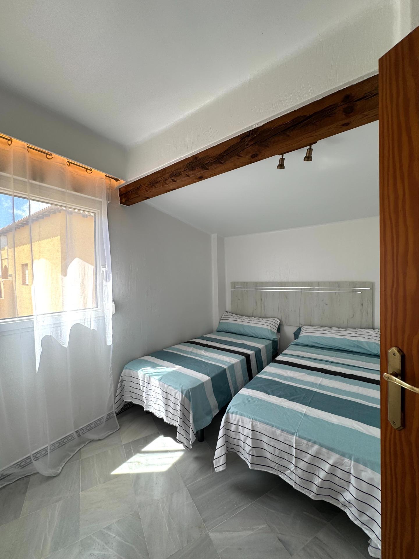 3 Bed, 2 Bath, ApartmentFor Sale, Torrevieja, Alicante