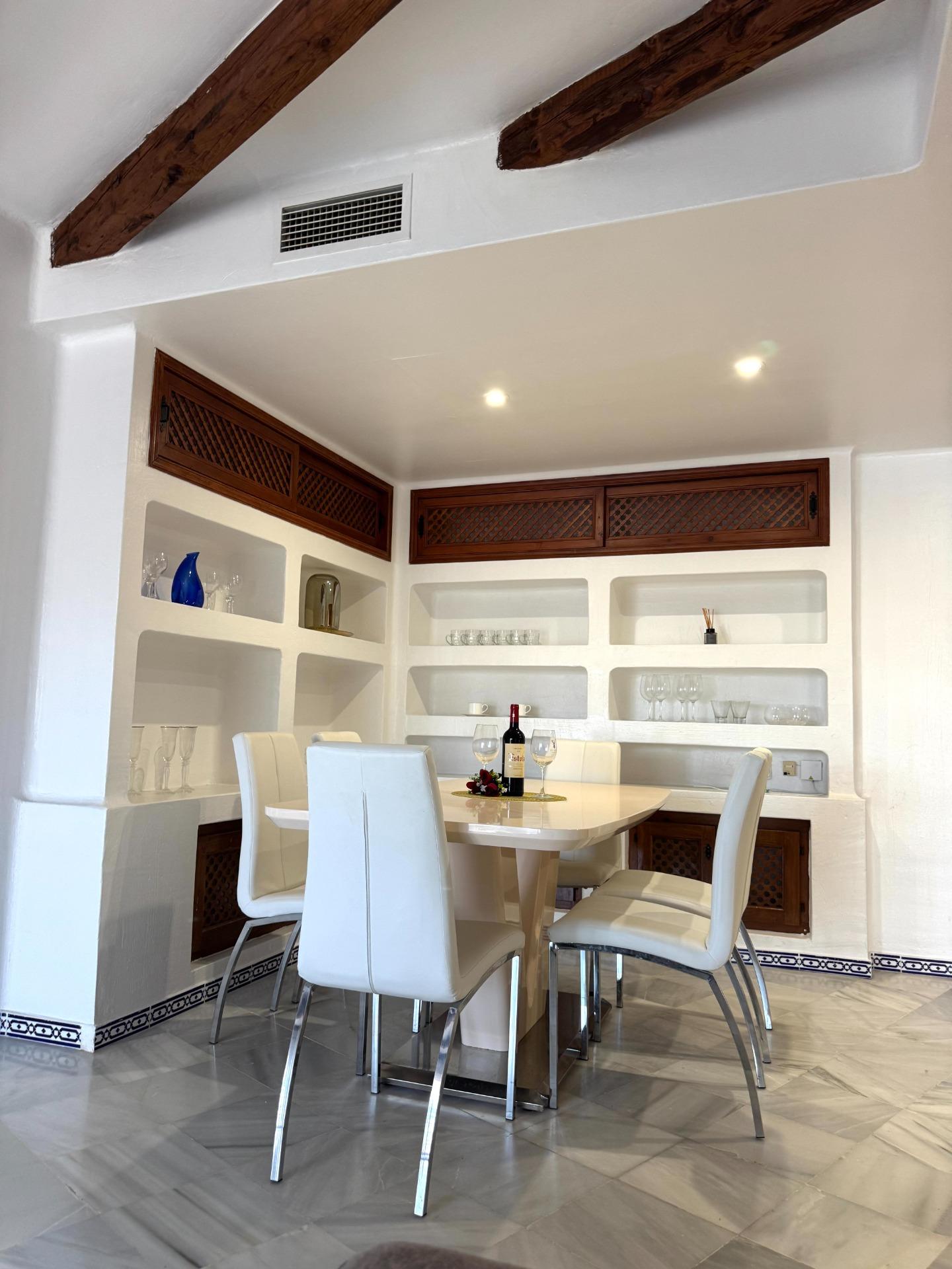 3 Bed, 2 Bath, ApartmentFor Sale, Torrevieja, Alicante