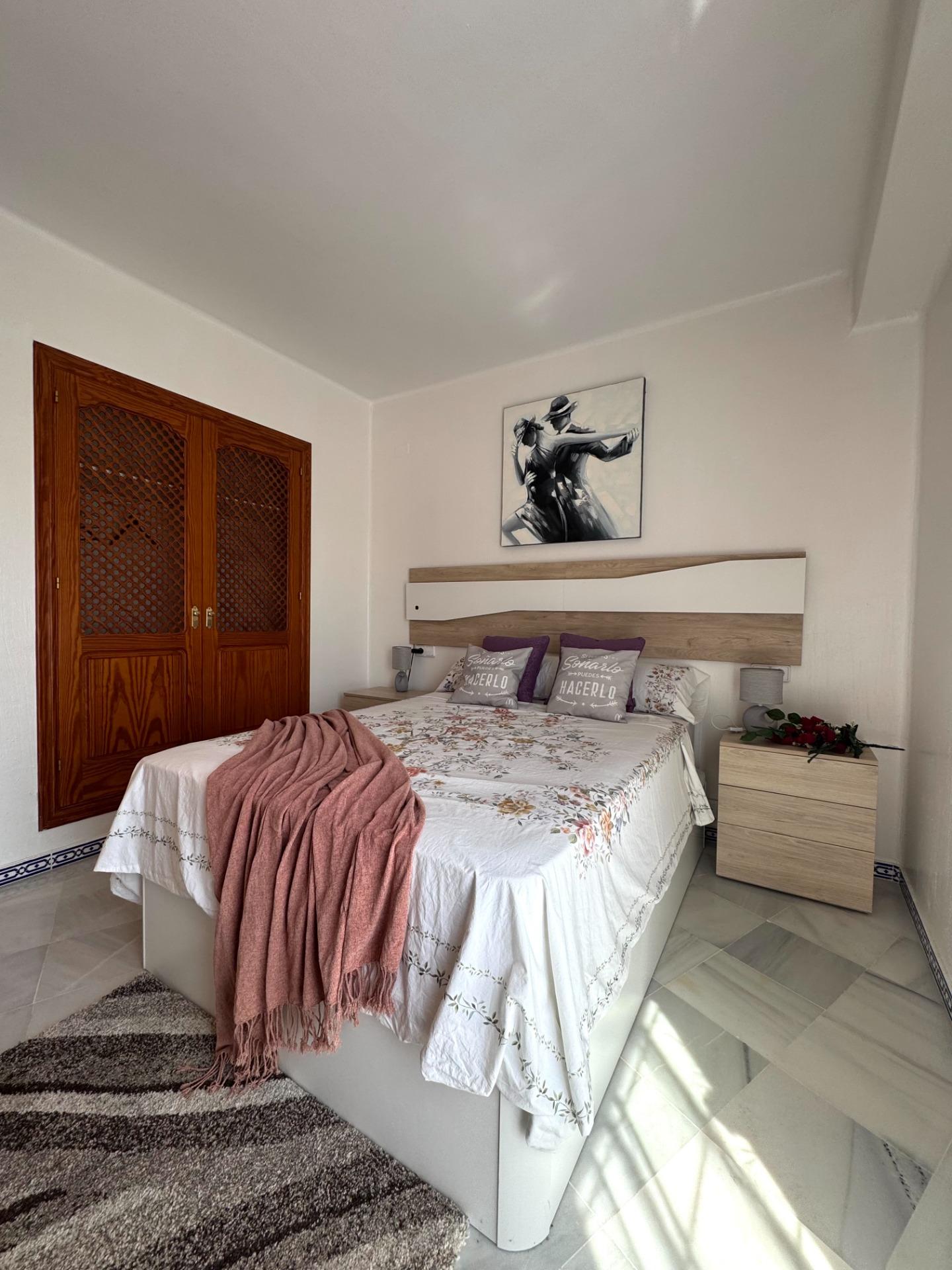 3 Bed, 2 Bath, ApartmentFor Sale, Torrevieja, Alicante