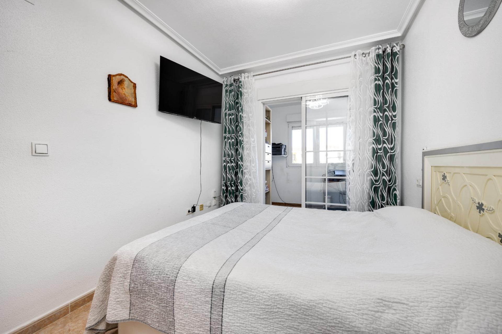 3 Bed, 1 Bath, HouseFor Sale, Torrevieja, Alicante