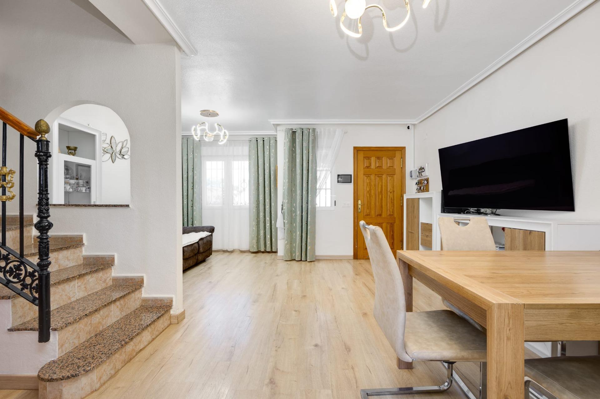 3 Bed, 1 Bath, HouseFor Sale, Torrevieja, Alicante