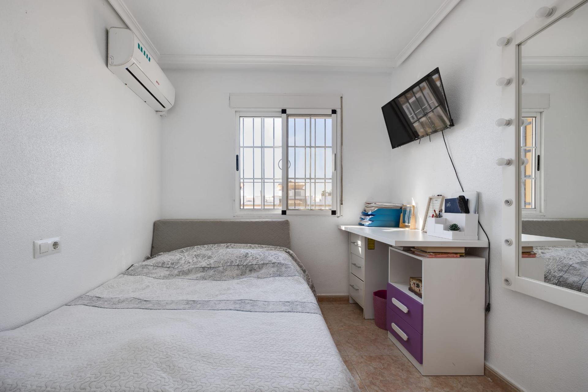 3 Bed, 1 Bath, HouseFor Sale, Torrevieja, Alicante