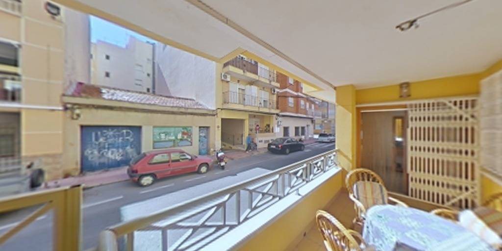 4 Bed, 2 Bath, ApartmentFor Sale, Torrevieja, Alicante