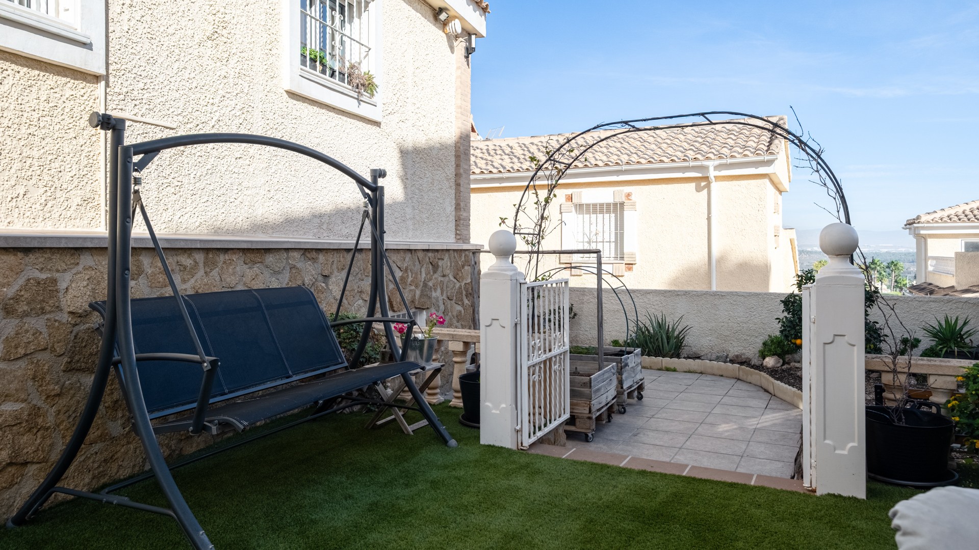 6 Bed, 4 Bath, HouseFor Sale, Santa Pola, Alicante