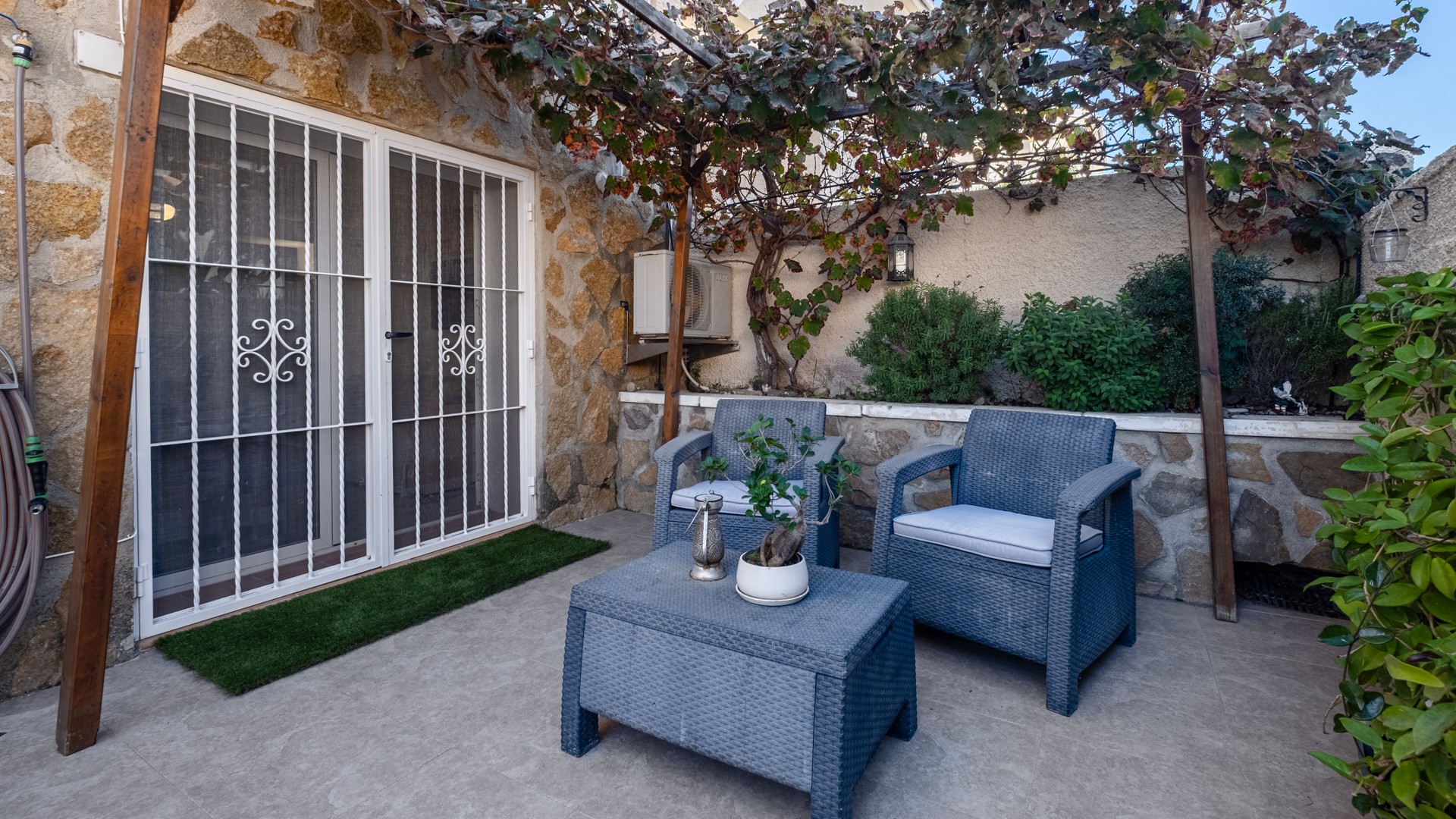 6 Bed, 4 Bath, HouseFor Sale, Santa Pola, Alicante