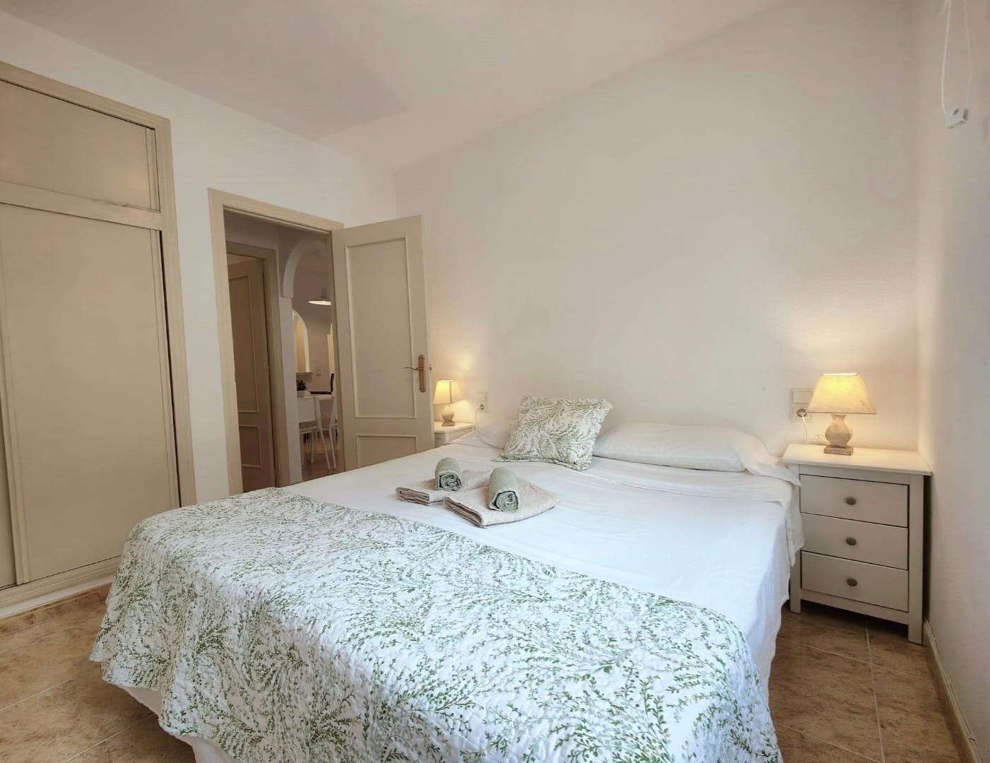 2 Bed, 1 Bath, ApartmentFor Sale, Torrevieja, Alicante