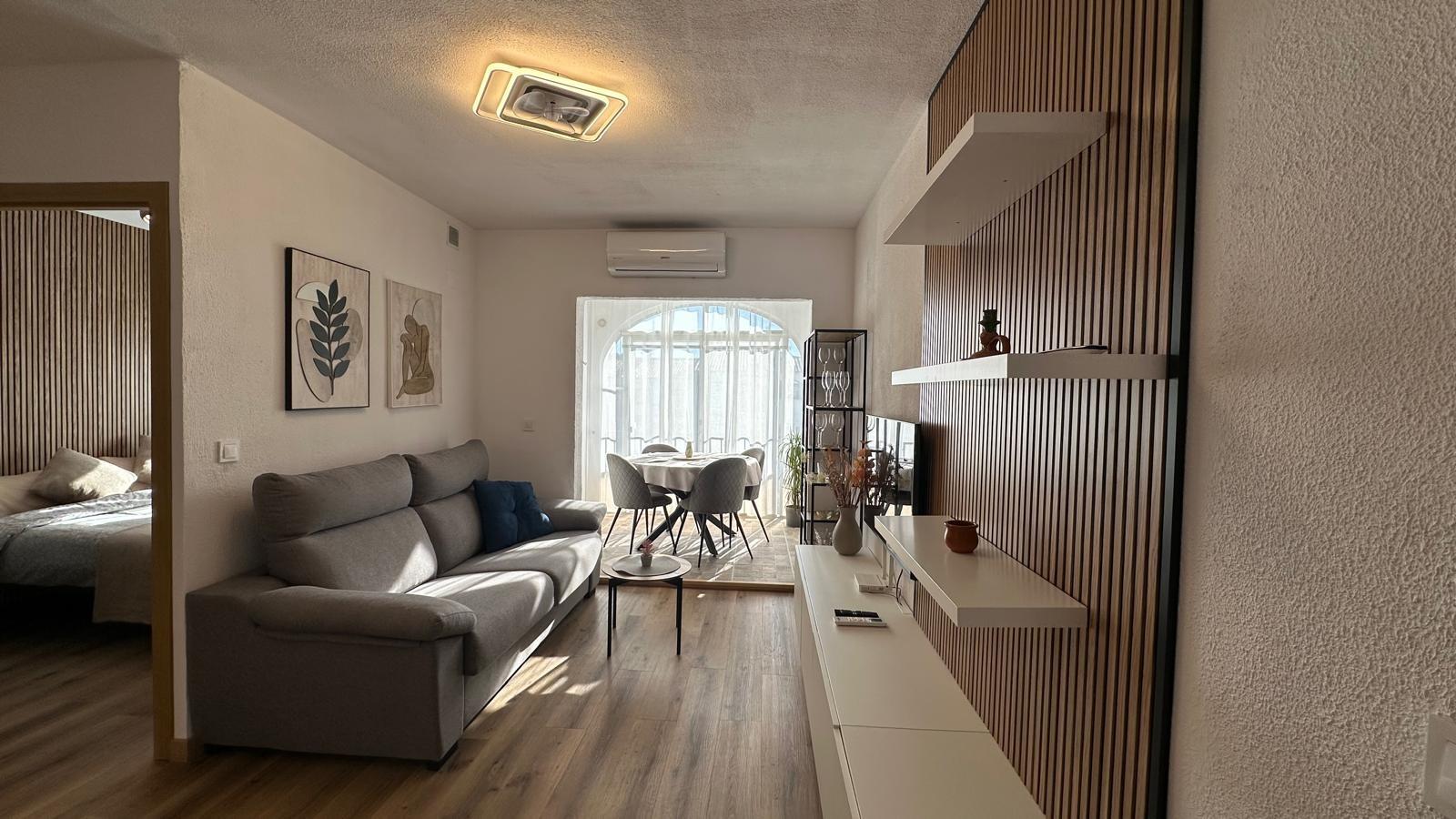 1 Bed, 1 Bath, HouseFor Sale, Torrevieja, Alicante