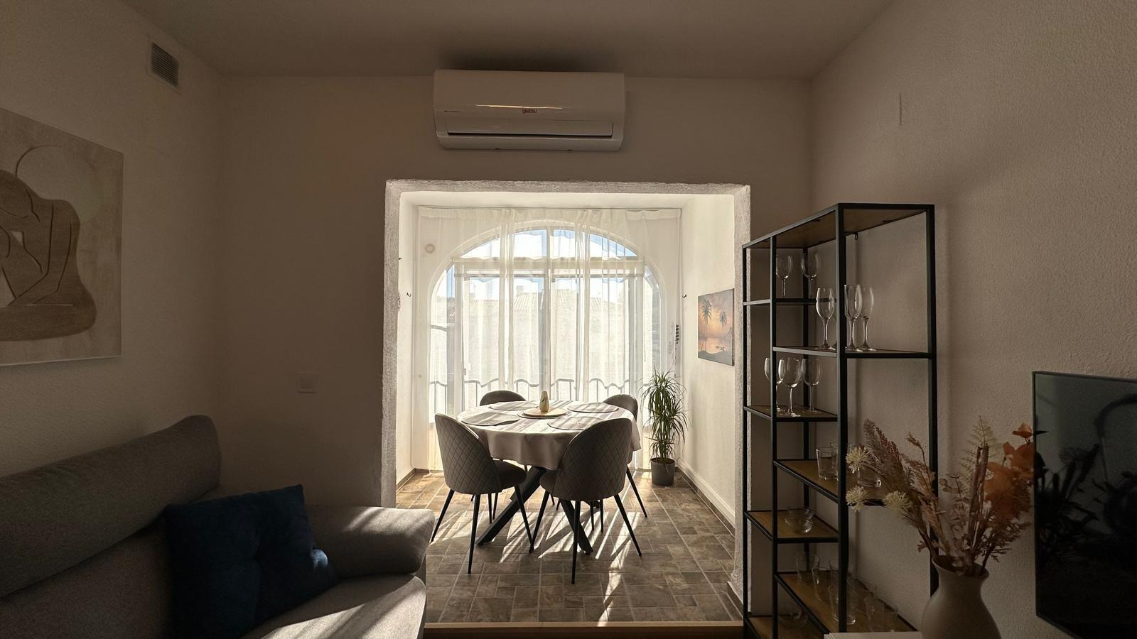1 Bed, 1 Bath, HouseFor Sale, Torrevieja, Alicante
