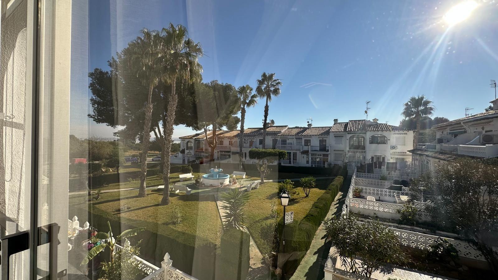 1 Bed, 1 Bath, HouseFor Sale, Torrevieja, Alicante