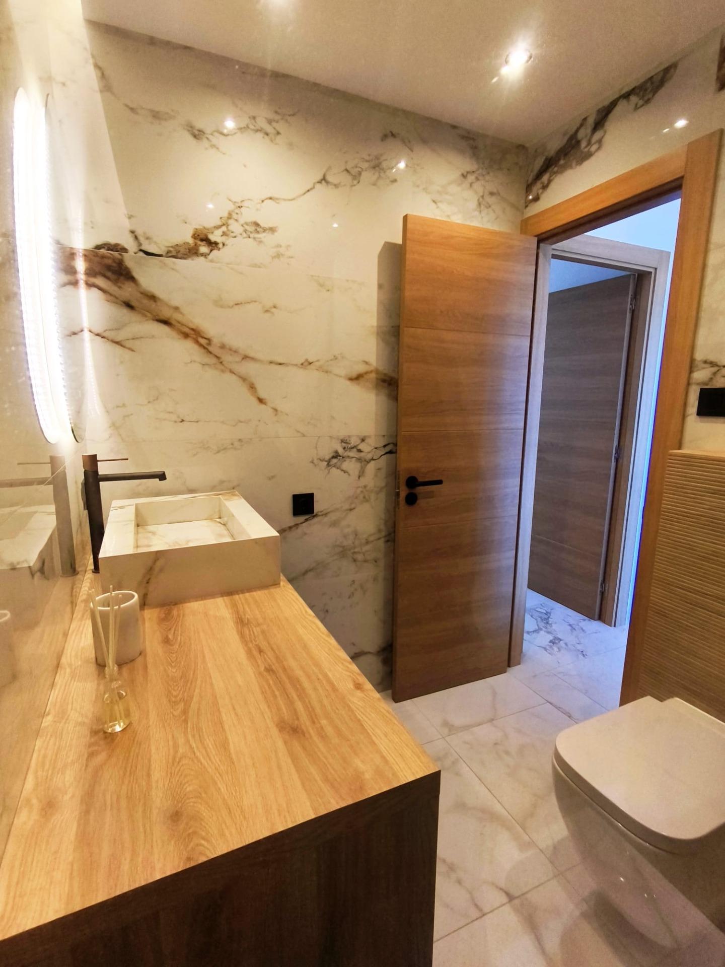 1 Bed, 1 Bath, ApartmentFor Sale, Torrevieja, Alicante