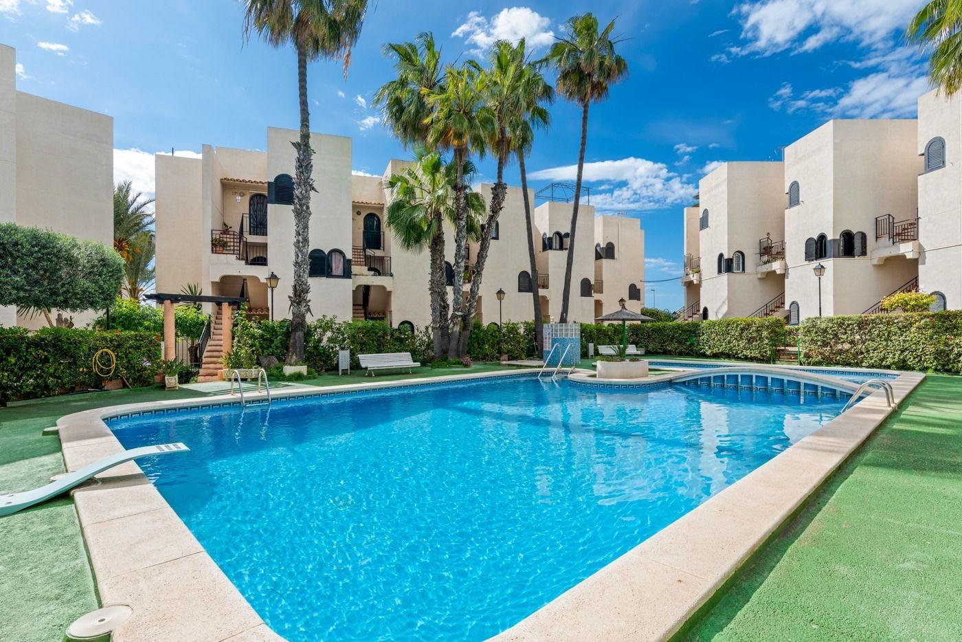 1 Bed, 1 Bath, ApartmentFor Sale, Torrevieja, Alicante